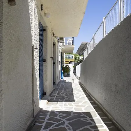 Bay's Aparthotel