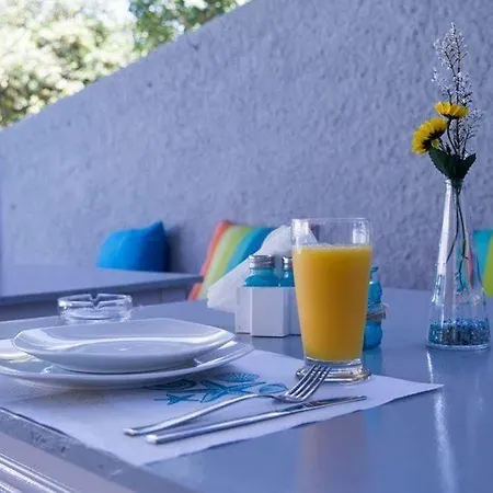 Bay's Aparthotel